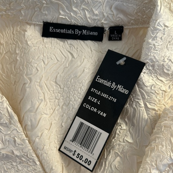 Essentials by Milano Cream Satin Crushed Button Down Top Size Large New with tag - Picture 7 of 8